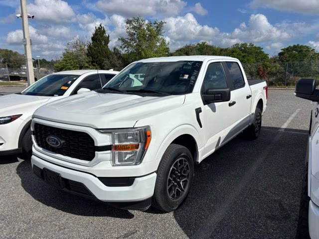 2022 Oxford White Ford F-150 XL RWD Truck