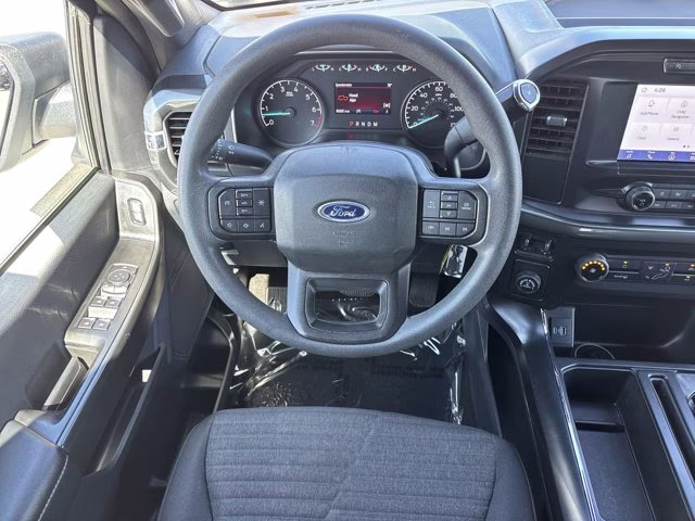2022 Oxford White Ford F-150 XL RWD Truck