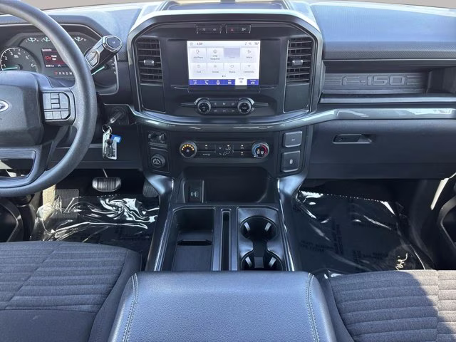 2022 Oxford White Ford F-150 XL RWD Truck