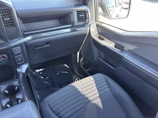 2022 Oxford White Ford F-150 XL RWD Truck
