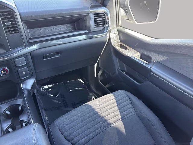 2022 Oxford White Ford F-150 XL RWD Truck