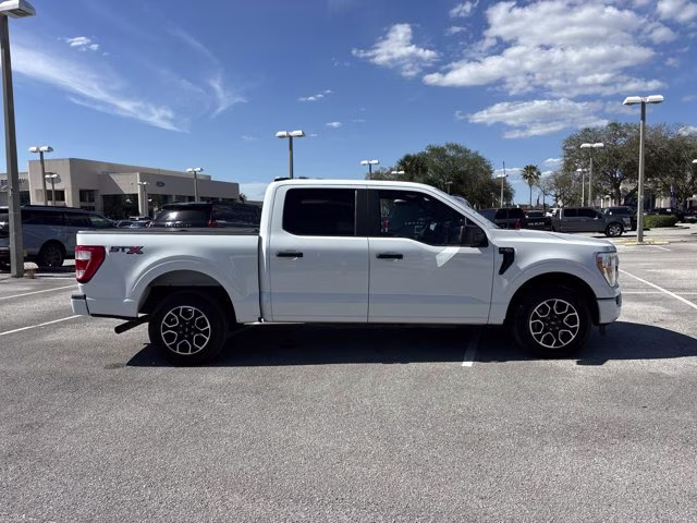 2022 Oxford White Ford F-150 XL RWD Truck