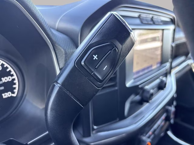 2022 Oxford White Ford F-150 XL RWD Truck