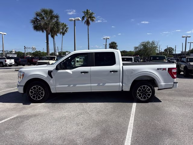 2022 Oxford White Ford F-150 XL RWD Truck