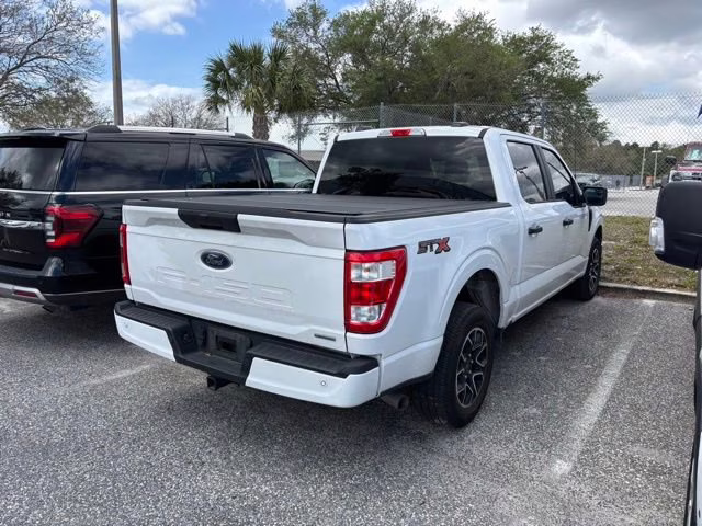 2022 Oxford White Ford F-150 XL RWD Truck