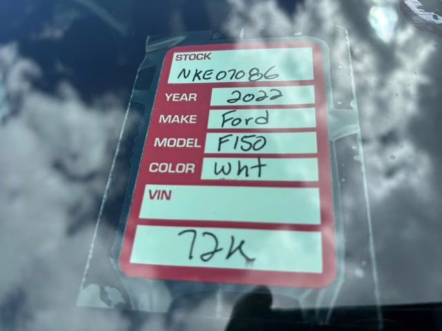 2022 Oxford White Ford F-150 XL RWD Truck