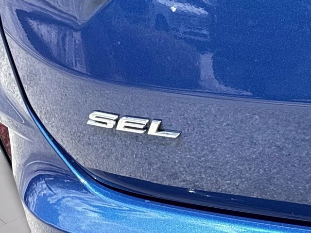 2023 Blue Metallic Ford Edge SEL AWD SUV