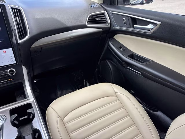 2023 Blue Metallic Ford Edge SEL AWD SUV