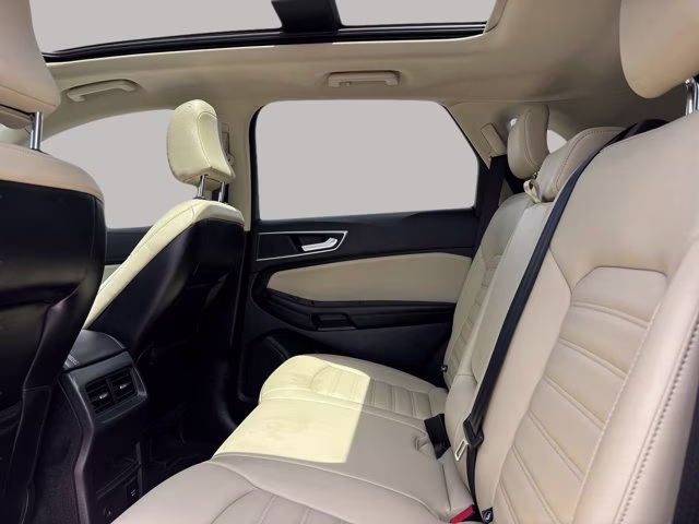 2023 Blue Metallic Ford Edge SEL AWD SUV
