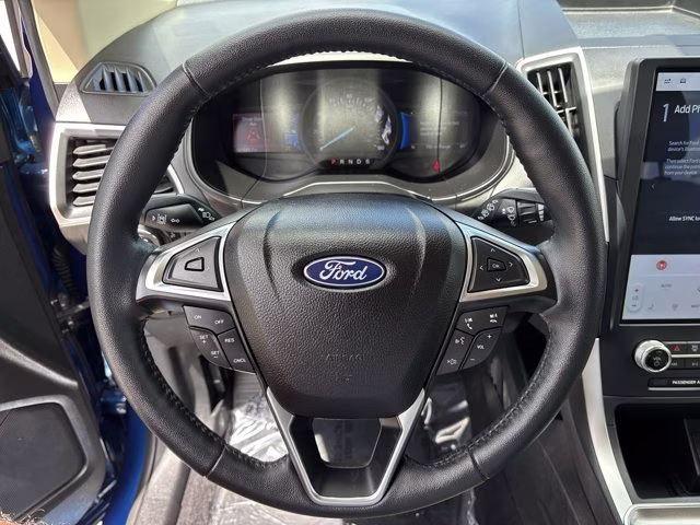 2023 Blue Metallic Ford Edge SEL AWD SUV