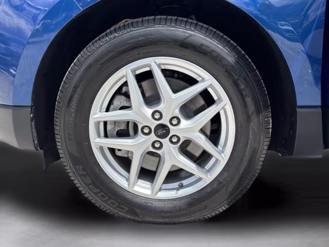 2023 Blue Metallic Ford Edge SEL AWD SUV