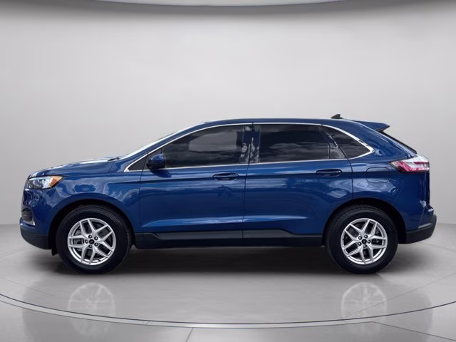 2023 Blue Metallic Ford Edge SEL AWD SUV