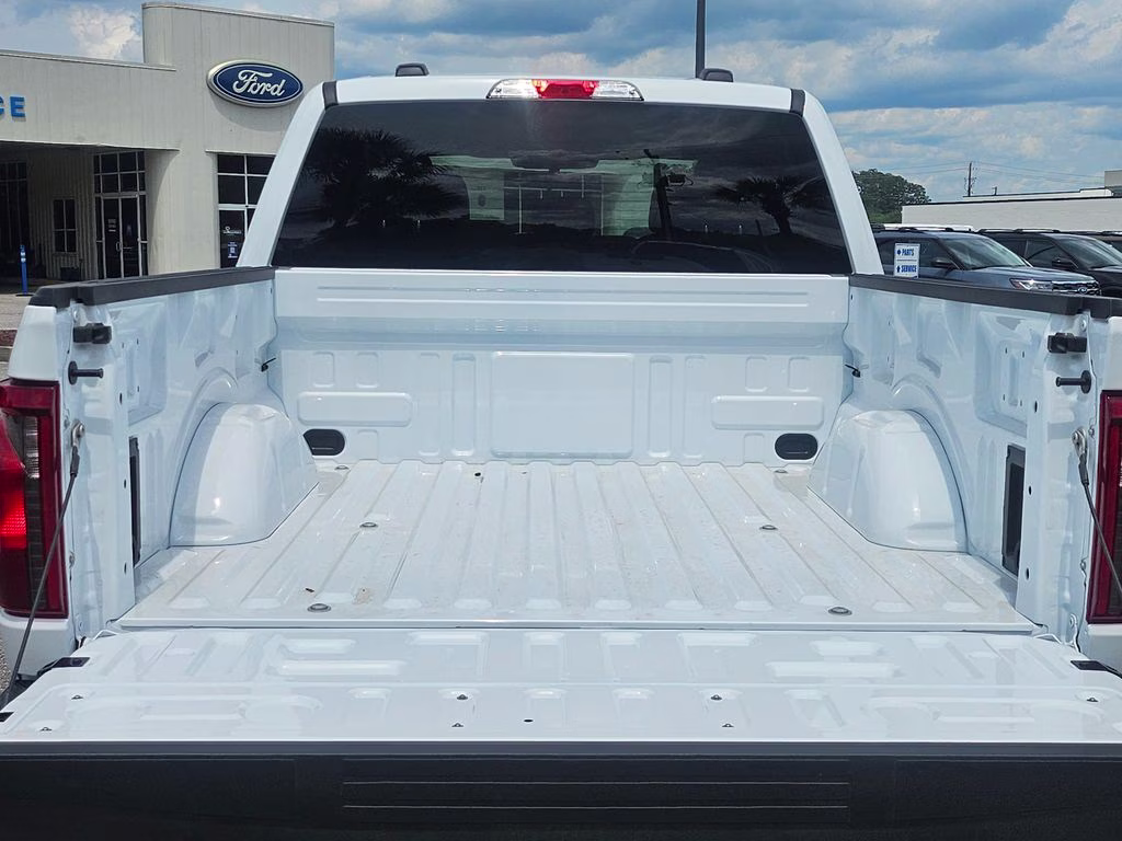 2026 Oxford White Ford F-150 STX 4X4 Truck
