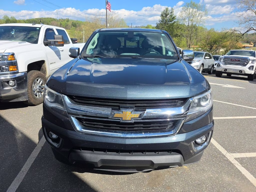 2019 Shadow Gray Metallic Chevrolet Colorado LT 4X4 Truck