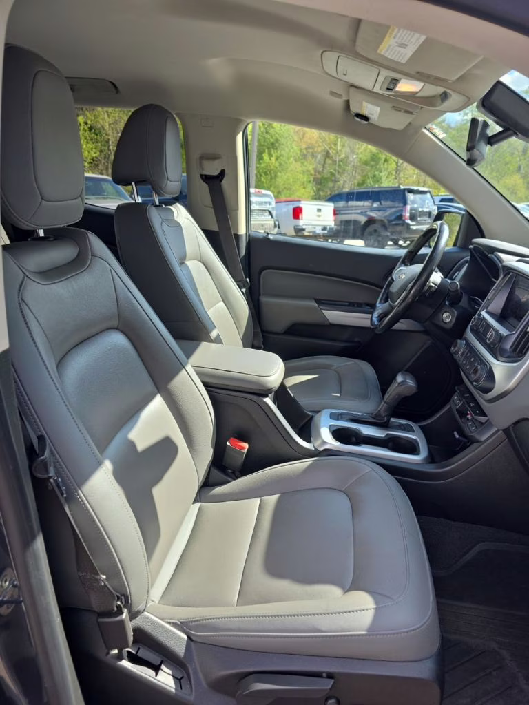 2019 Shadow Gray Metallic Chevrolet Colorado LT 4X4 Truck