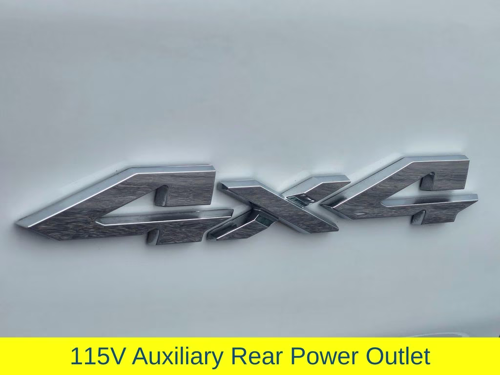 2025 Bright White Clearcoat Ram 1500 Big Horn/Lone Star 4X4 Truck
