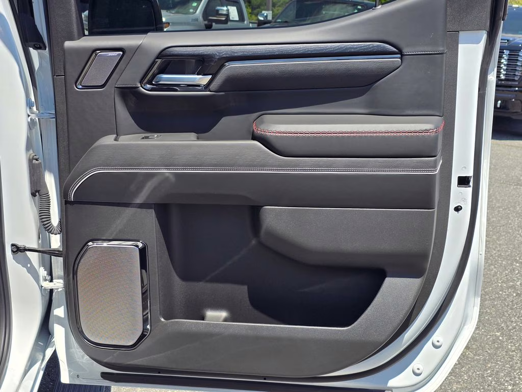 2025 Summit White GMC Sierra 1500 AT4X 4X4 Truck
