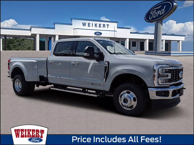 2026 Avalanche Ford Super Duty F-350 DRW XLT 4X4 Truck