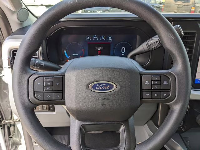 2026 Avalanche Ford Super Duty F-350 DRW XLT 4X4 Truck