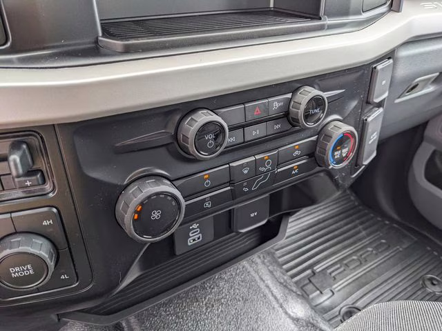 2026 Argon Blue Metallic Ford Super Duty F-450 DRW XL 4X4 Truck