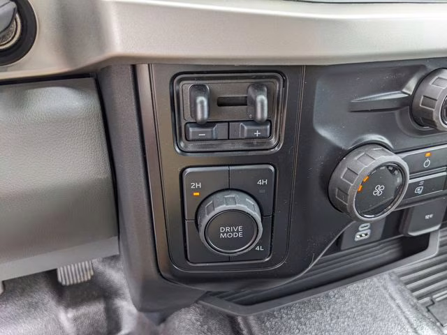 2026 Argon Blue Metallic Ford Super Duty F-450 DRW XL 4X4 Truck