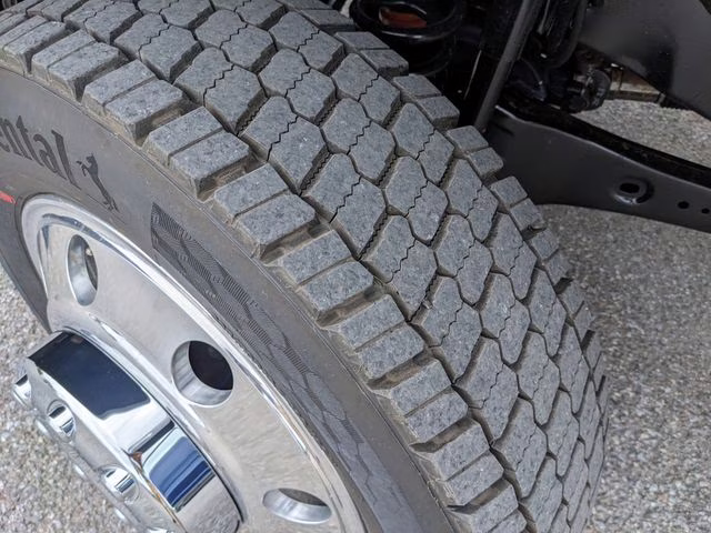 2026 Argon Blue Metallic Ford Super Duty F-450 DRW XL 4X4 Truck