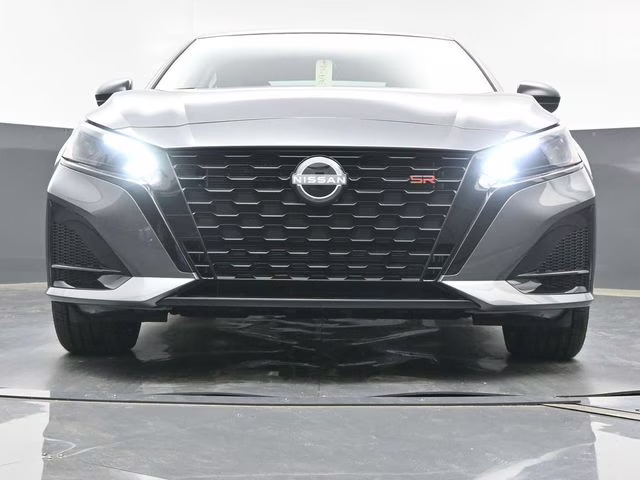 2026 Gun Metallic Nissan Altima 2.5 SR FWD Sedan