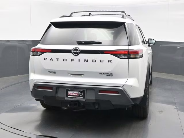 2026 Everest White Pearl Tricoat Nissan Pathfinder Platinum 4X4 SUV
