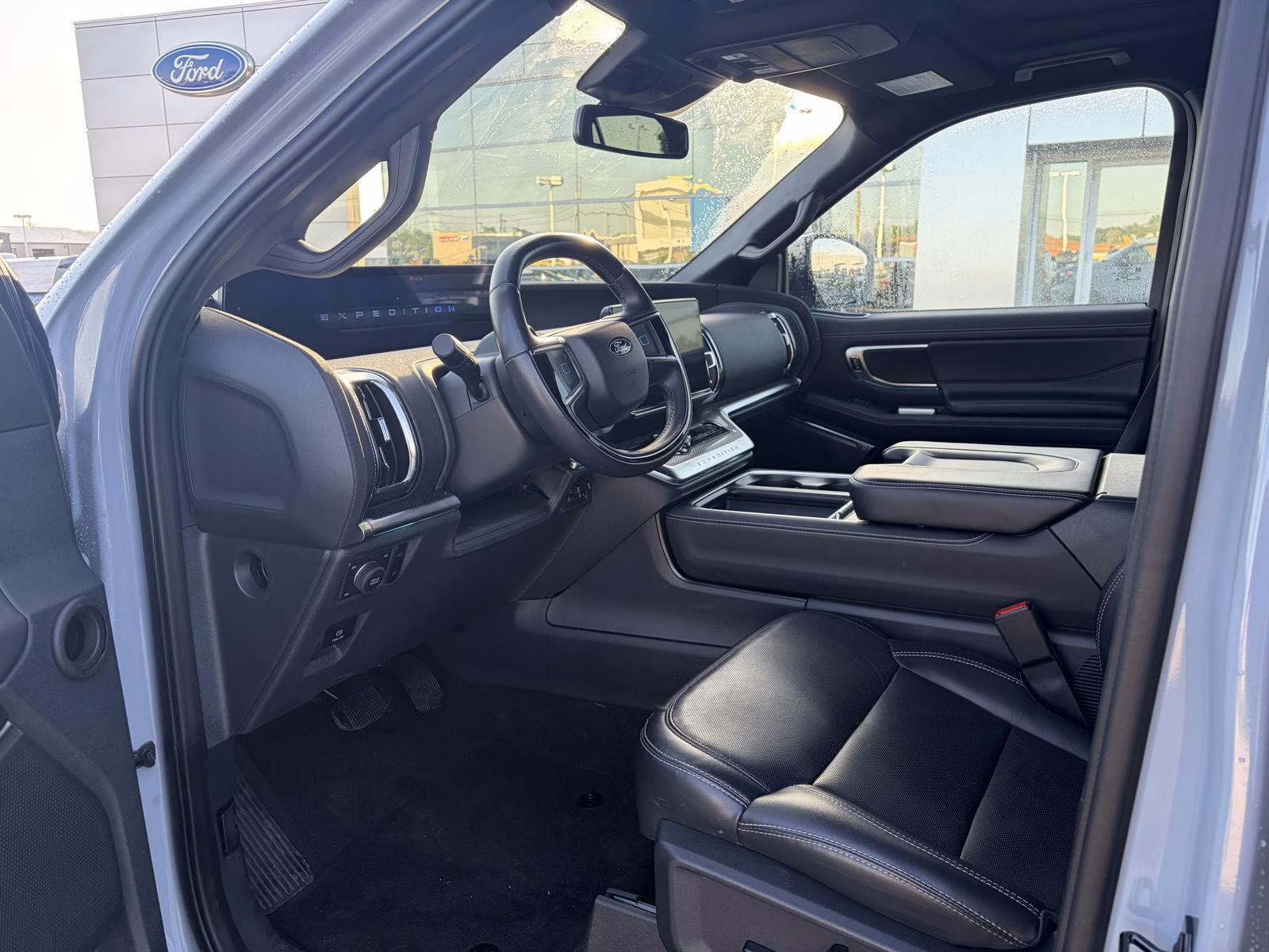 2025 Glacier Gray Metallic Tri-Coat Ford Expedition Platinum 4X4 SUV