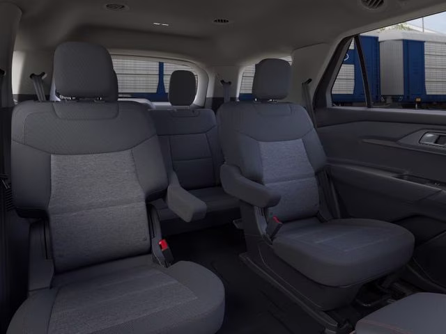 2026 White Metallic Ford Explorer Active RWD SUV