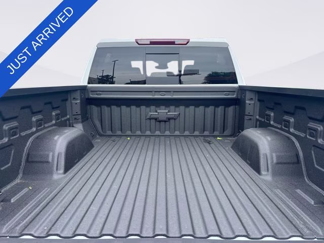 2026 Summit White Chevrolet Silverado 1500 LT Trail Boss 4X4 Truck