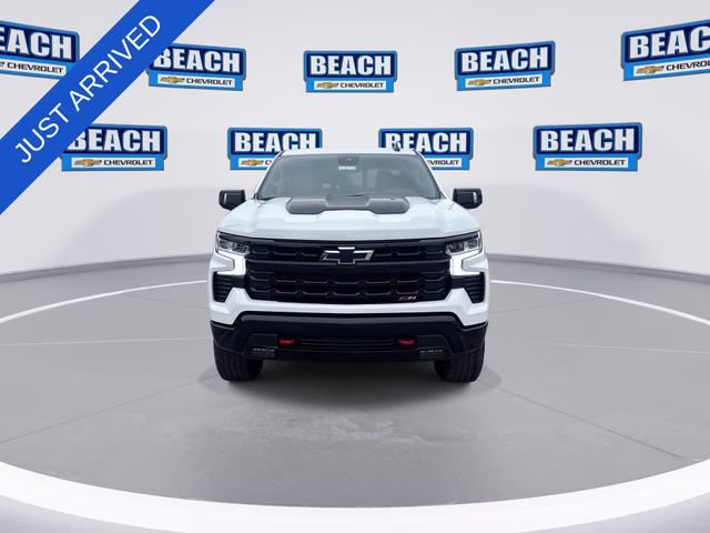 2026 Summit White Chevrolet Silverado 1500 LT Trail Boss 4X4 Truck