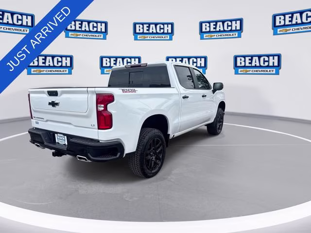 2026 Summit White Chevrolet Silverado 1500 LT Trail Boss 4X4 Truck