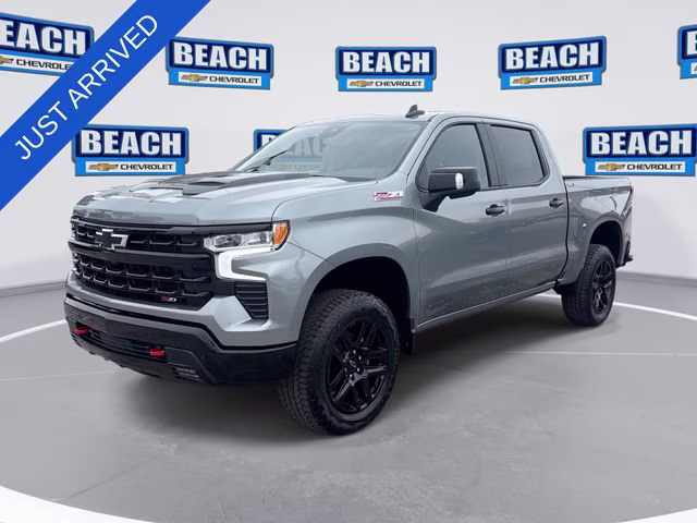 2026 Sterling Gray Metallic Chevrolet Silverado 1500 LT Trail Boss 4X4 Truck