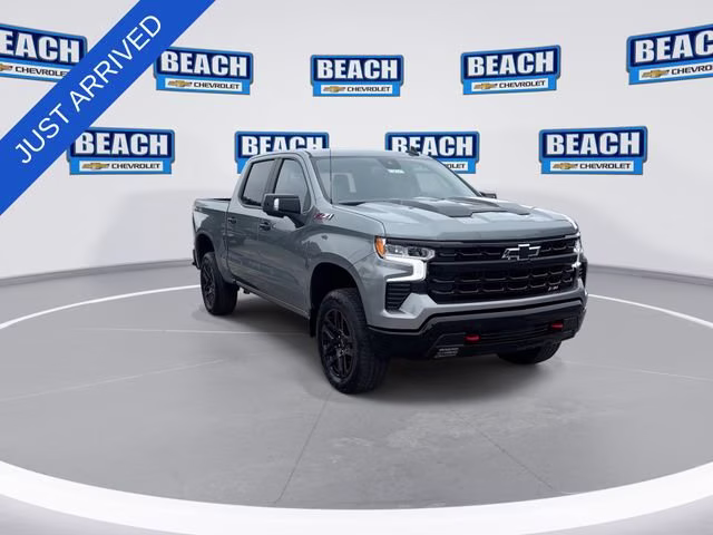 2026 Sterling Gray Metallic Chevrolet Silverado 1500 LT Trail Boss 4X4 Truck