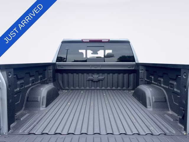 2026 Sterling Gray Metallic Chevrolet Silverado 1500 LT Trail Boss 4X4 Truck