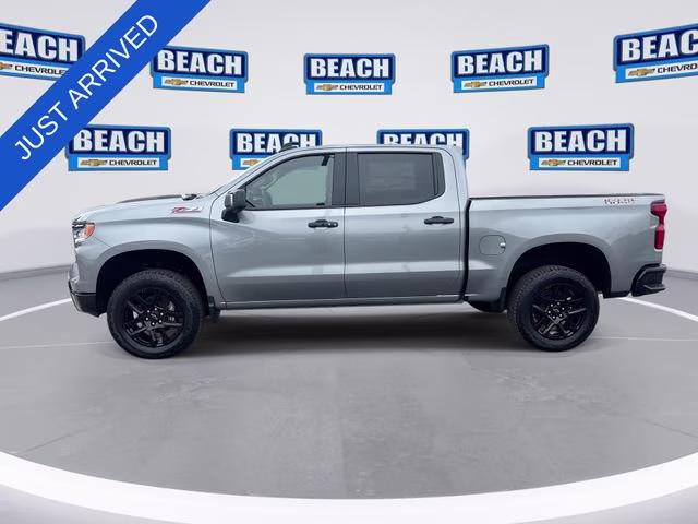 2026 Sterling Gray Metallic Chevrolet Silverado 1500 LT Trail Boss 4X4 Truck