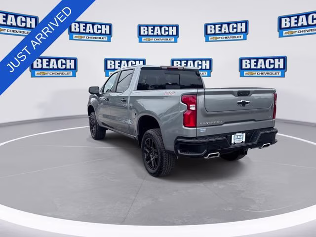 2026 Sterling Gray Metallic Chevrolet Silverado 1500 LT Trail Boss 4X4 Truck