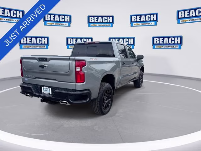 2026 Sterling Gray Metallic Chevrolet Silverado 1500 LT Trail Boss 4X4 Truck