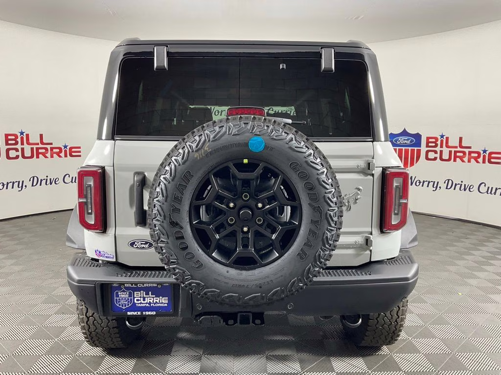 2026 Avalanche Ford Bronco Badlands 4X4 SUV