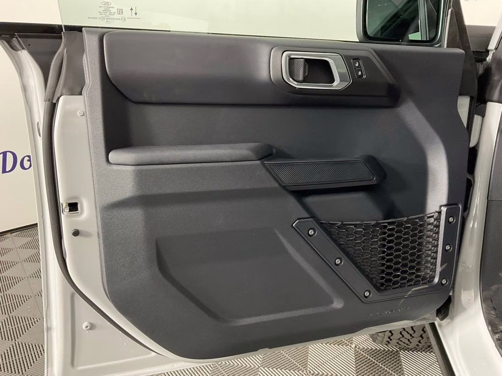 2026 Avalanche Ford Bronco Badlands 4X4 SUV