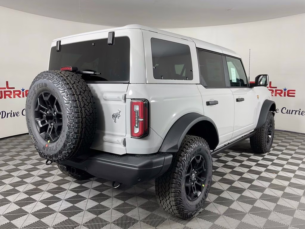 2026 Avalanche Ford Bronco Badlands 4X4 SUV
