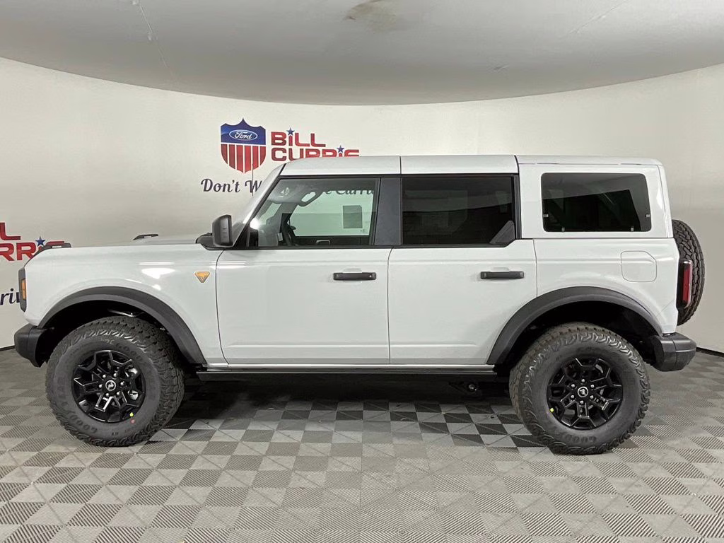 2026 Avalanche Ford Bronco Badlands 4X4 SUV
