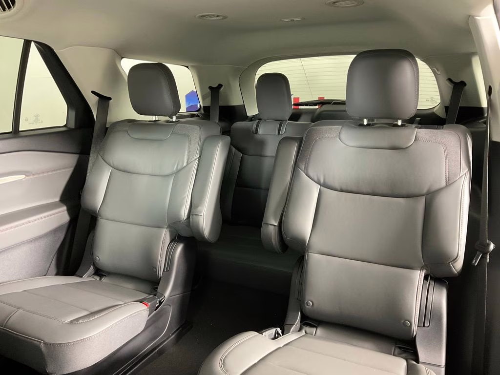 2026 Gray Ford Explorer Active RWD SUV