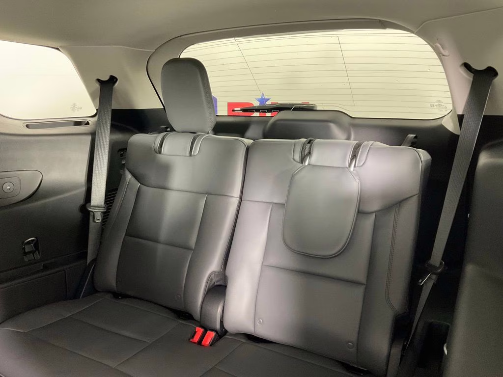 2026 Gray Ford Explorer Active RWD SUV