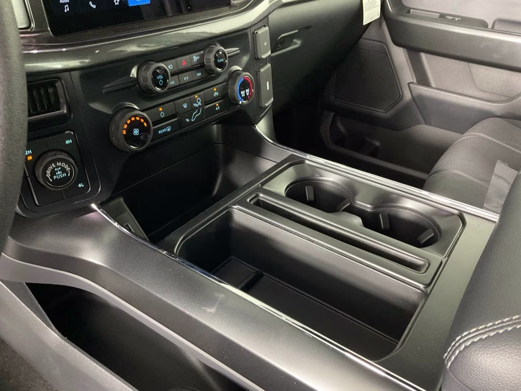 2026 Avalanche Ford F-150 STX 4X4 Truck