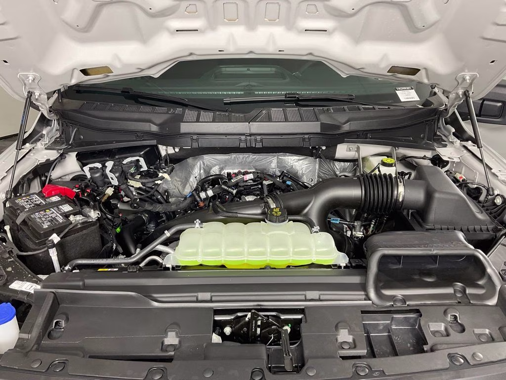 2026 Avalanche Ford F-150 STX 4X4 Truck