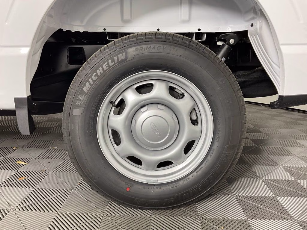 2026 Oxford White Ford F-150 XL RWD Truck