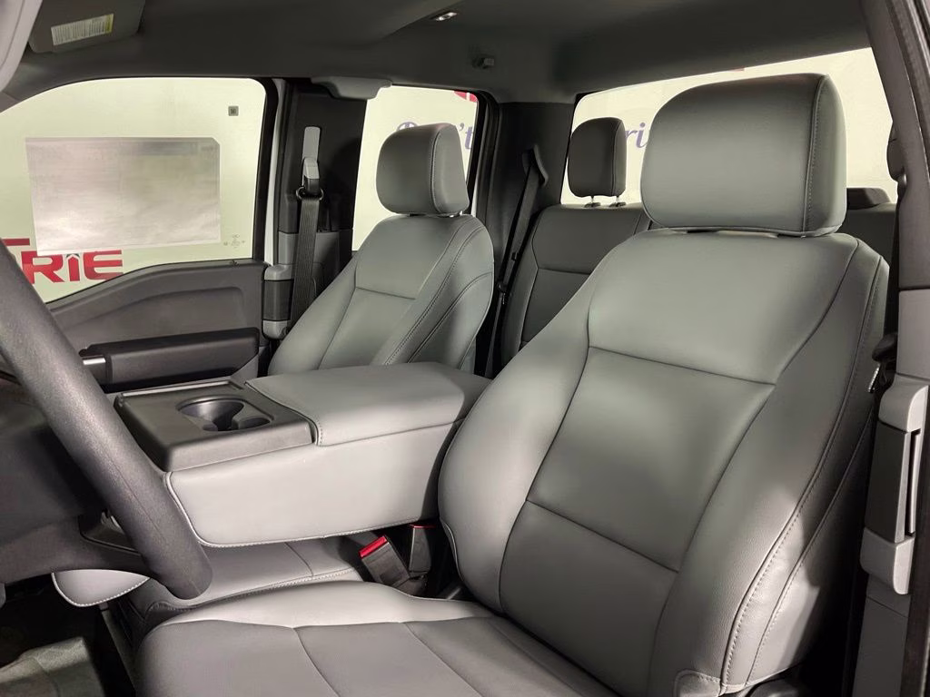 2026 Oxford White Ford F-150 XL RWD Truck
