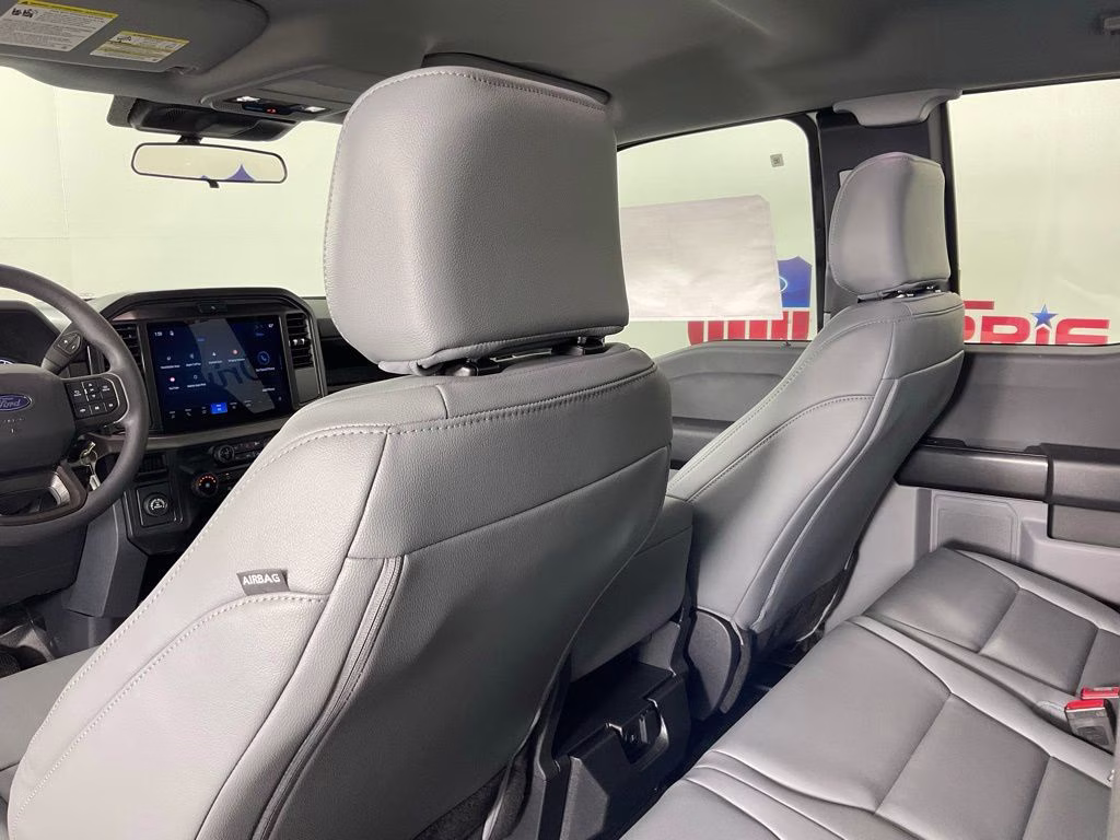 2026 Oxford White Ford F-150 XL RWD Truck